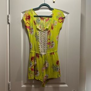 Henri Girl Neon Yellow-Green Floral Romper Boutique Size Small